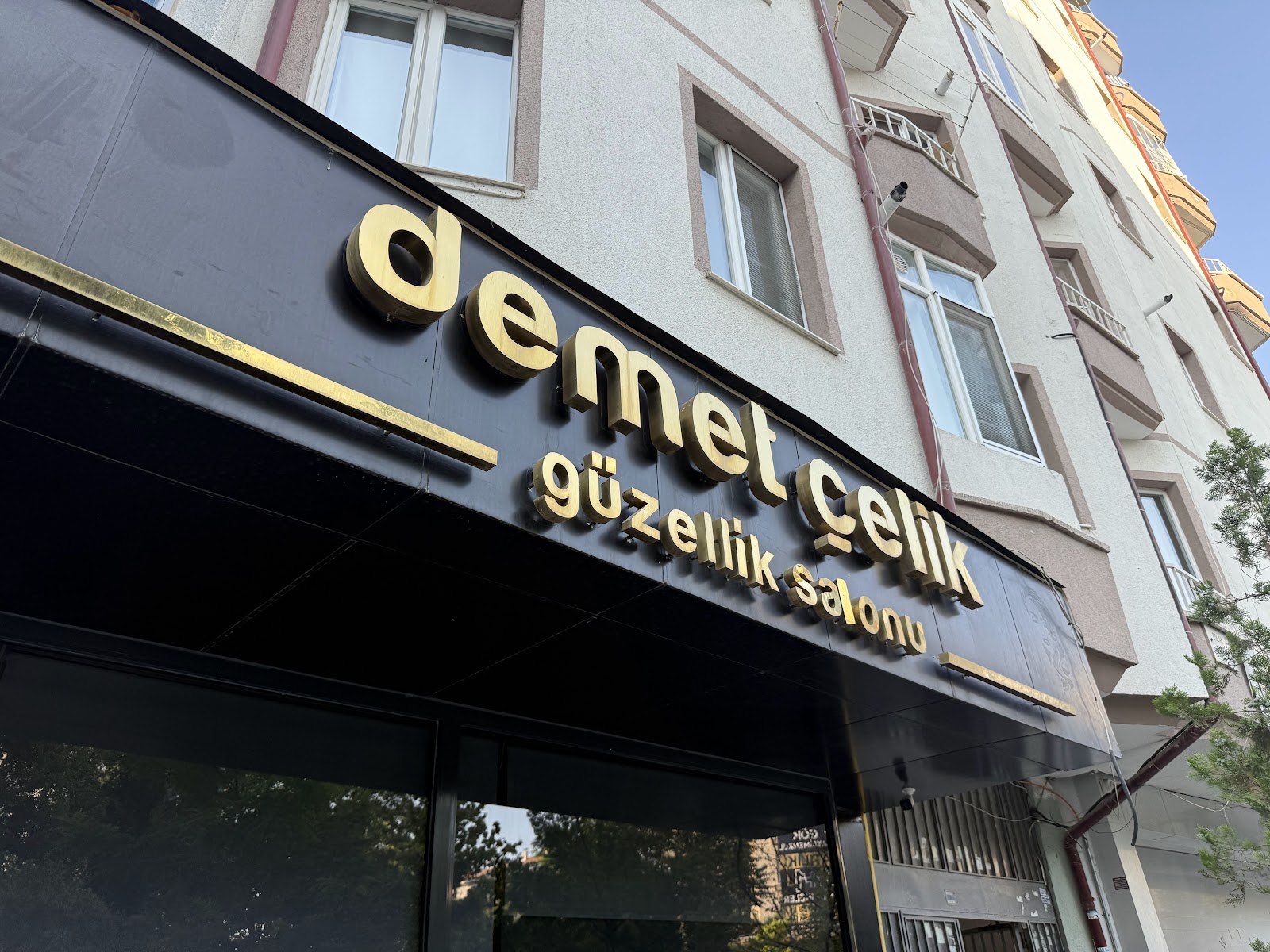 Demet Çelik Güzellik Salonu