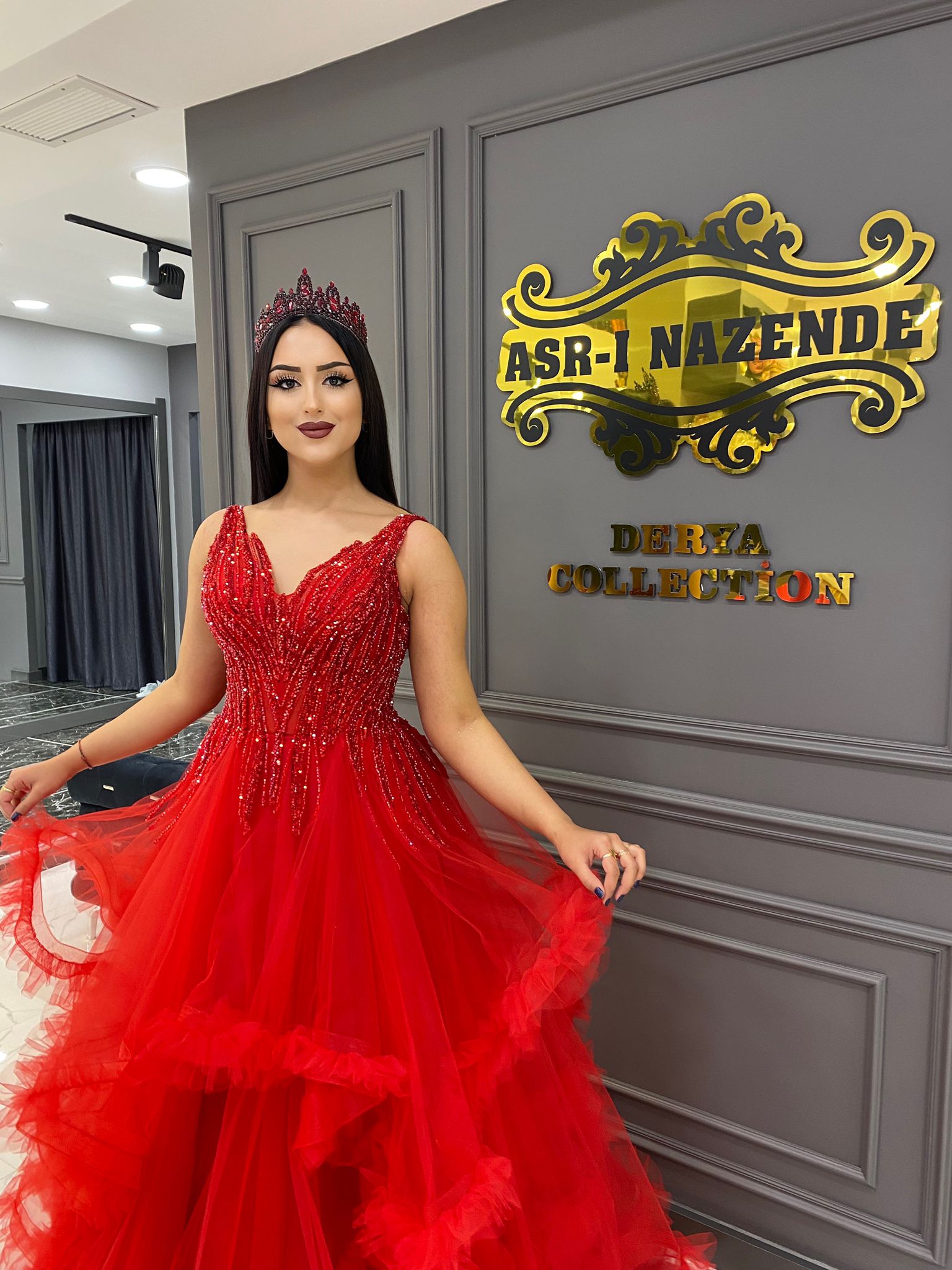 Derya Collection